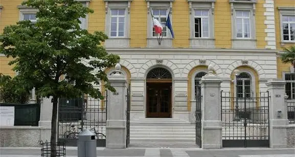 Musica a tutto volume dallo studio di registrazione: risarcimento da 42mila euro alla vicina