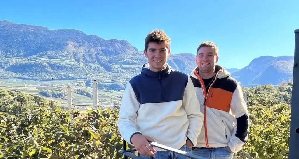Il Rifugio Bindesi riparte dai fratelli Defant: nuova gestione affidata a due giovani