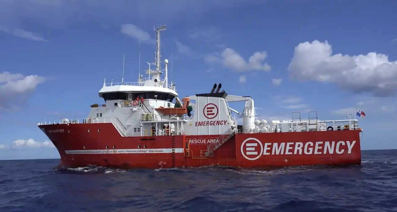 Emergency, nuova missione nel Mediterraneo con Giovanni Soldini