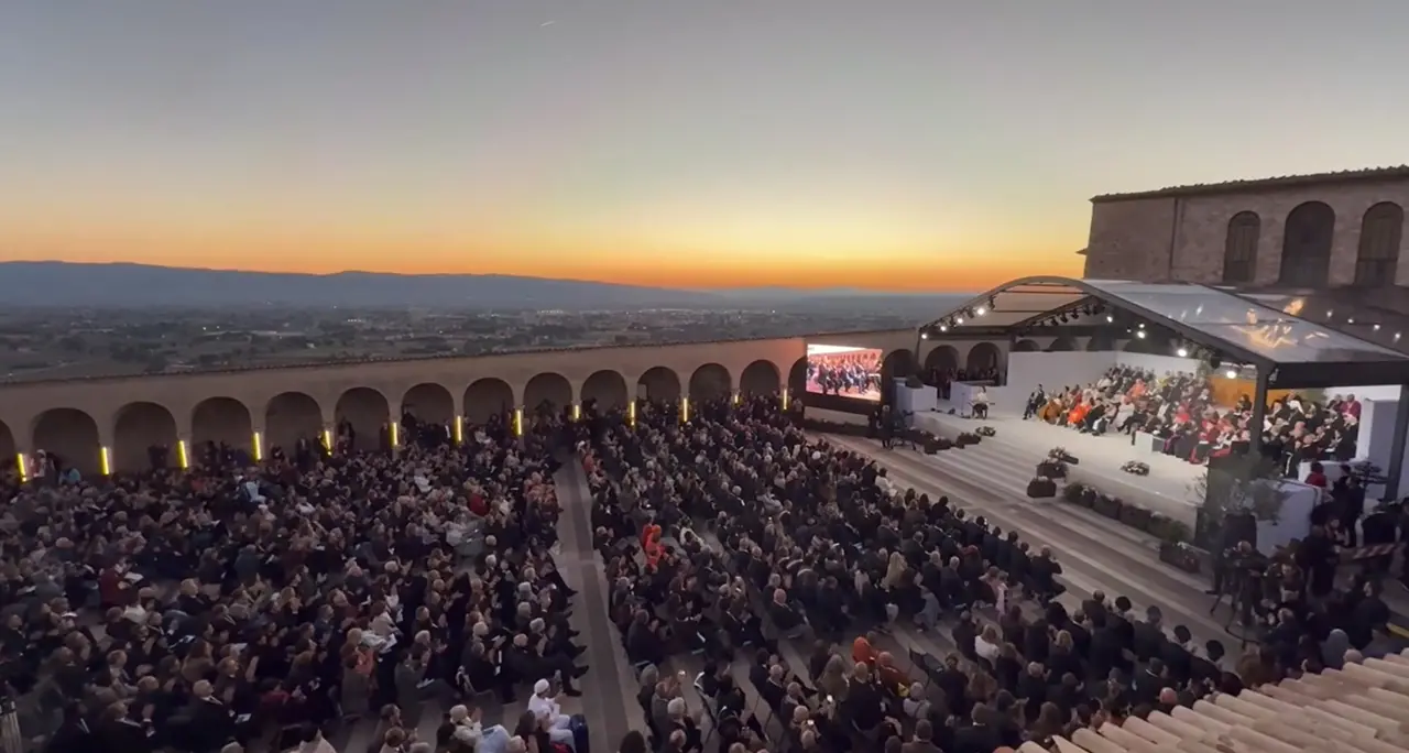 Da Assisi appello perché il mondo \"non ceda alla logica della guerra\"