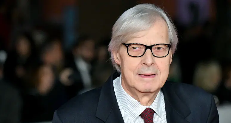 Vittorio Sgarbi lascia la terapia intensiva: trasferito in sub-intensiva al Gemelli