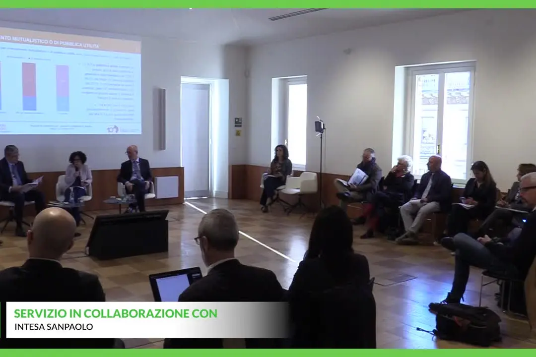 Intesa, ‘Crediamo nei giovani, 1 miliardo per favorire lo studio’