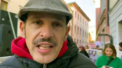 Stefano Bleggi dell'Assemblea antirazzista: \"Propaganda deI governo contro i migranti\"