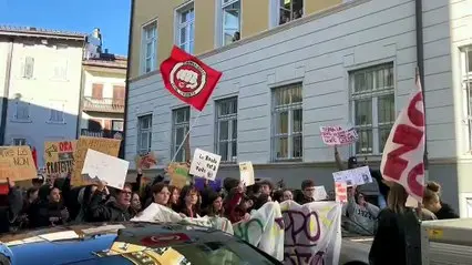 I ragazzi del Liceo Bonporti di Trento: \"Stufi di una scuola senza termosifoni\"