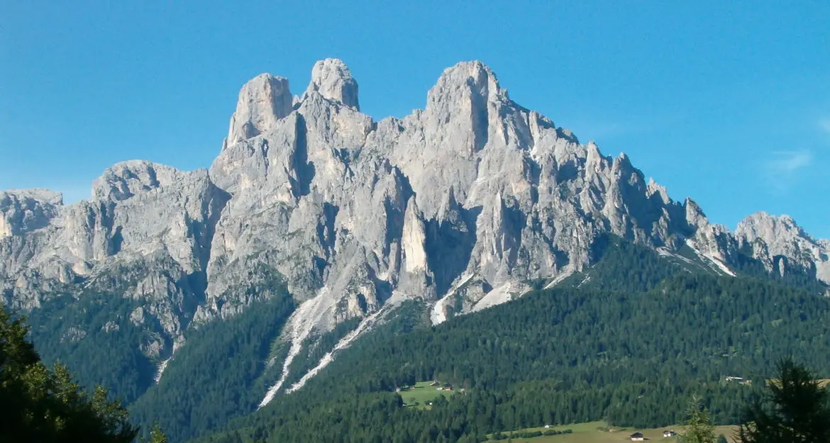 Variante di San Martino di Castrozza, gara da 1,6 milioni per la progettazione: prevista galleria di 210 metri