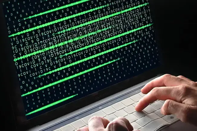 Attacco hacker alla piattaforma Feratel: rubati i dati dei turisti che hanno prenotato in Trentino