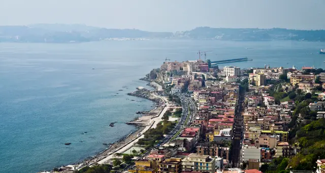 Campi Flegrei: Co2 oltre soglia, chiusa una scuola a Pozzuoli