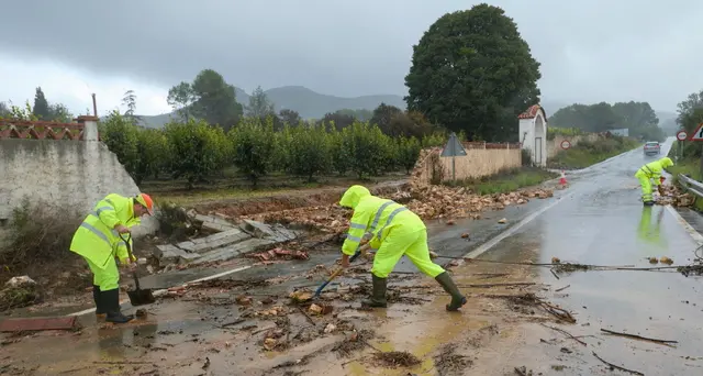 Spagna: inondazioni a Valencia, recuperati numerosi corpi