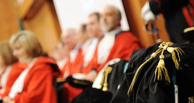 Consulta: la toga torna obbligatoria per giudici ed avvocati