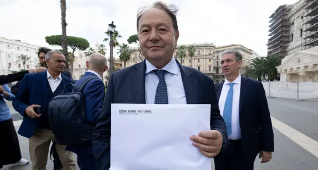 Autonomia: Cinque regioni depositano i quesiti referendari