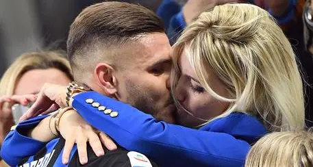 Nara-Icardi, separazione in vista? Durissima Wanda: «Hai rovinato una famiglia di più per una ...»