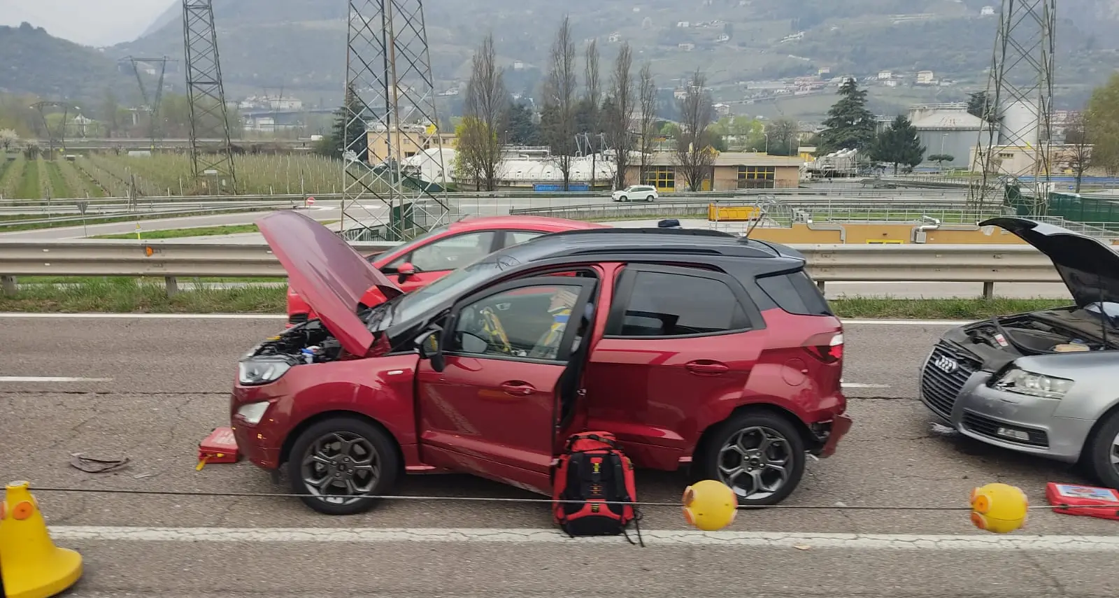 Incidente in tangenziale, un ferito e traffico bloccato in direzione sud a Trento Centro