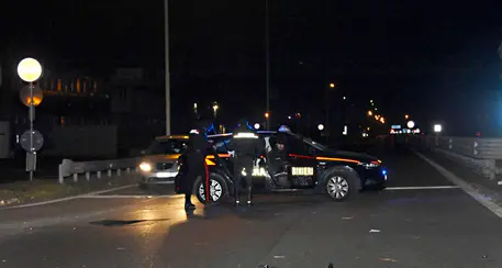 Terribile scontro tra una moto e un monopattino, due morti a Milano