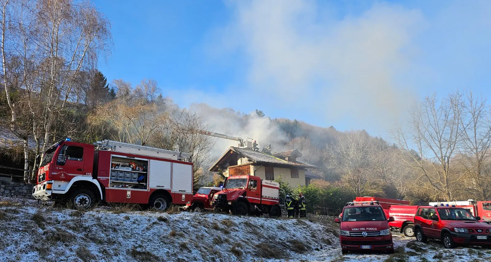 Incendio in casa sopra Molino di Ledro: ustionato un uomo di 64 anni