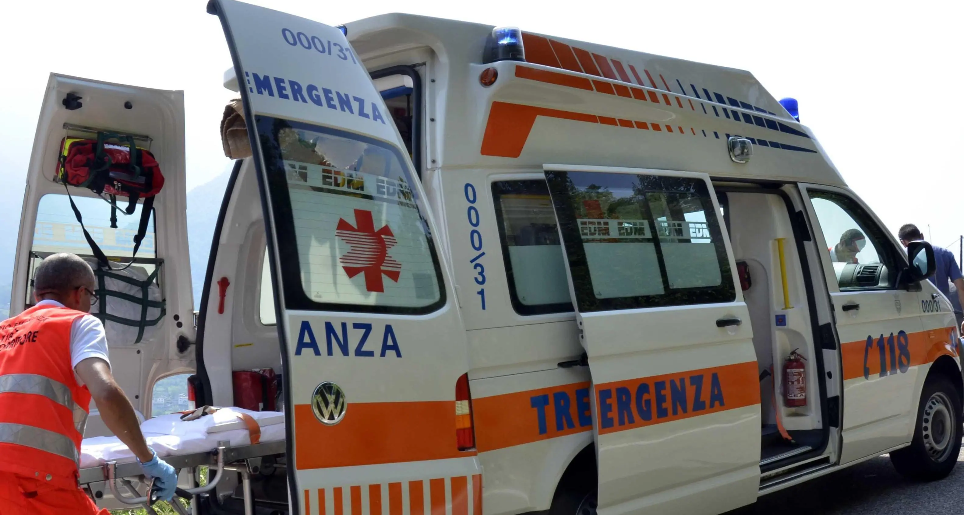 Tragico incidente a Daiano, giovane esce fuori strada con lo scooter e perde la vita