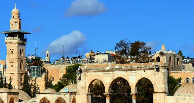 Gerusalemme: almeno 150 i feriti palestinesi su Spianata