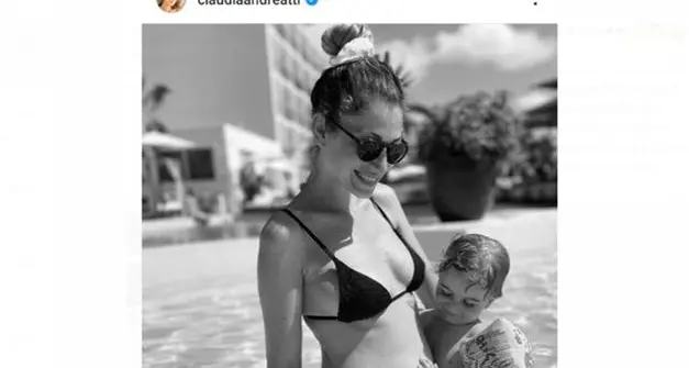 Claudia Andreatti sta per diventare di nuovo mamma: l’ex miss Italia in dolce attesa