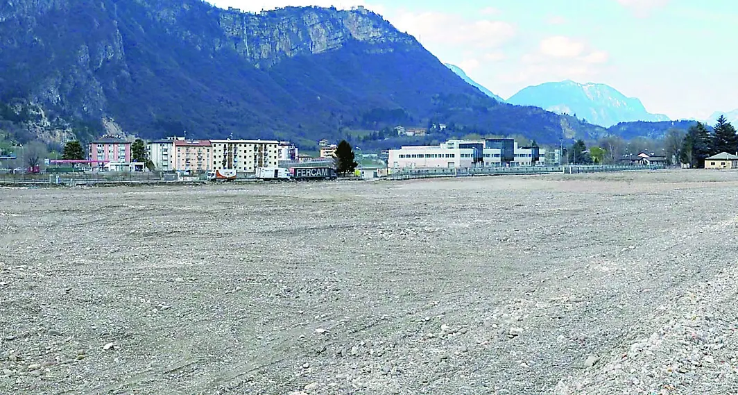 Nuovo ospedale, pasticcio appalti, i silenzi di Fugatti e Segnana, i medici: «Non si può più aspettare»
