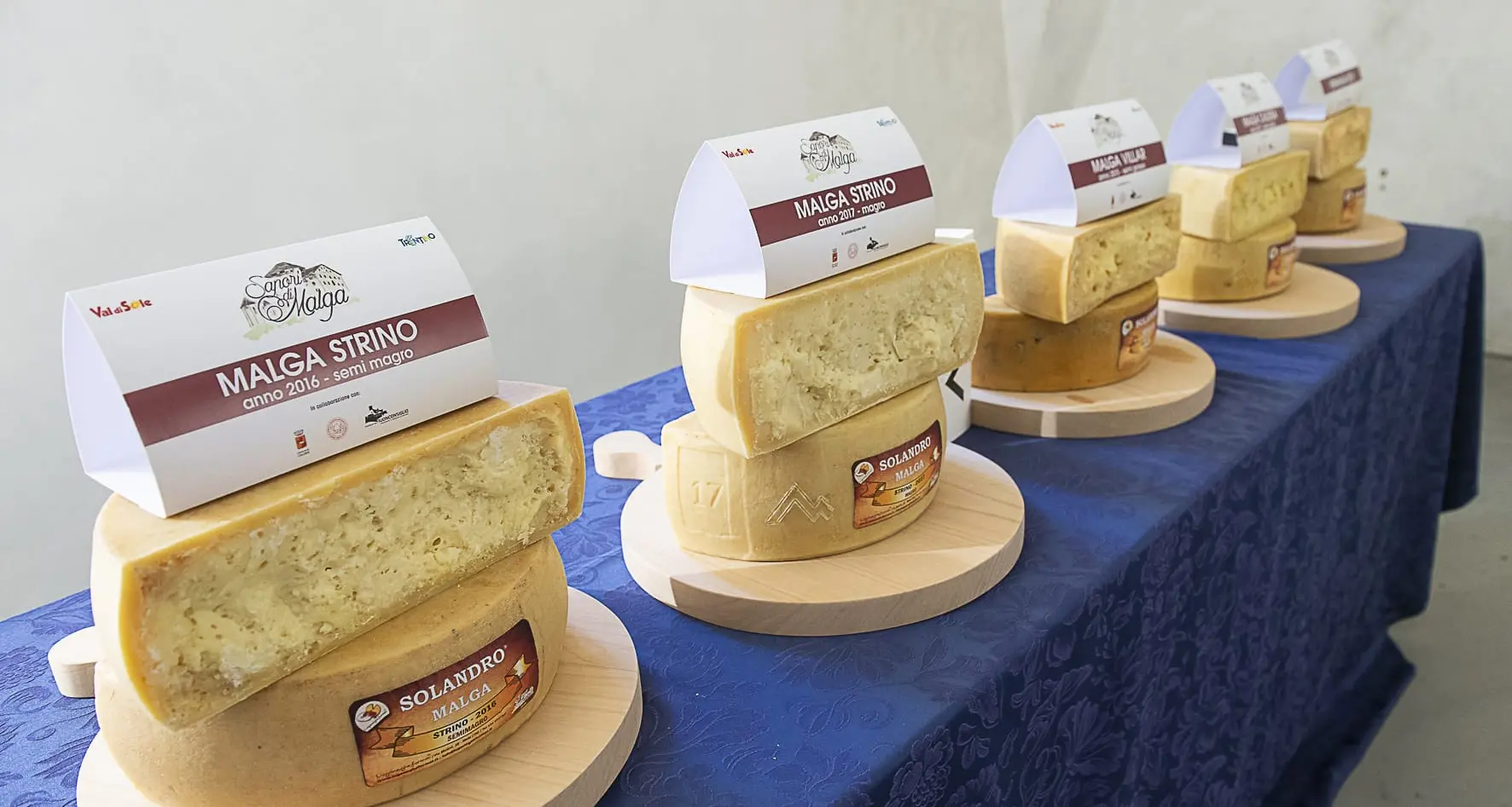 Castel Caldes, sfida all’asta per i formaggi di malga trentini
