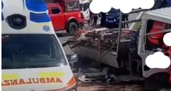 Perde il controllo del camion e si schianta contro un muro