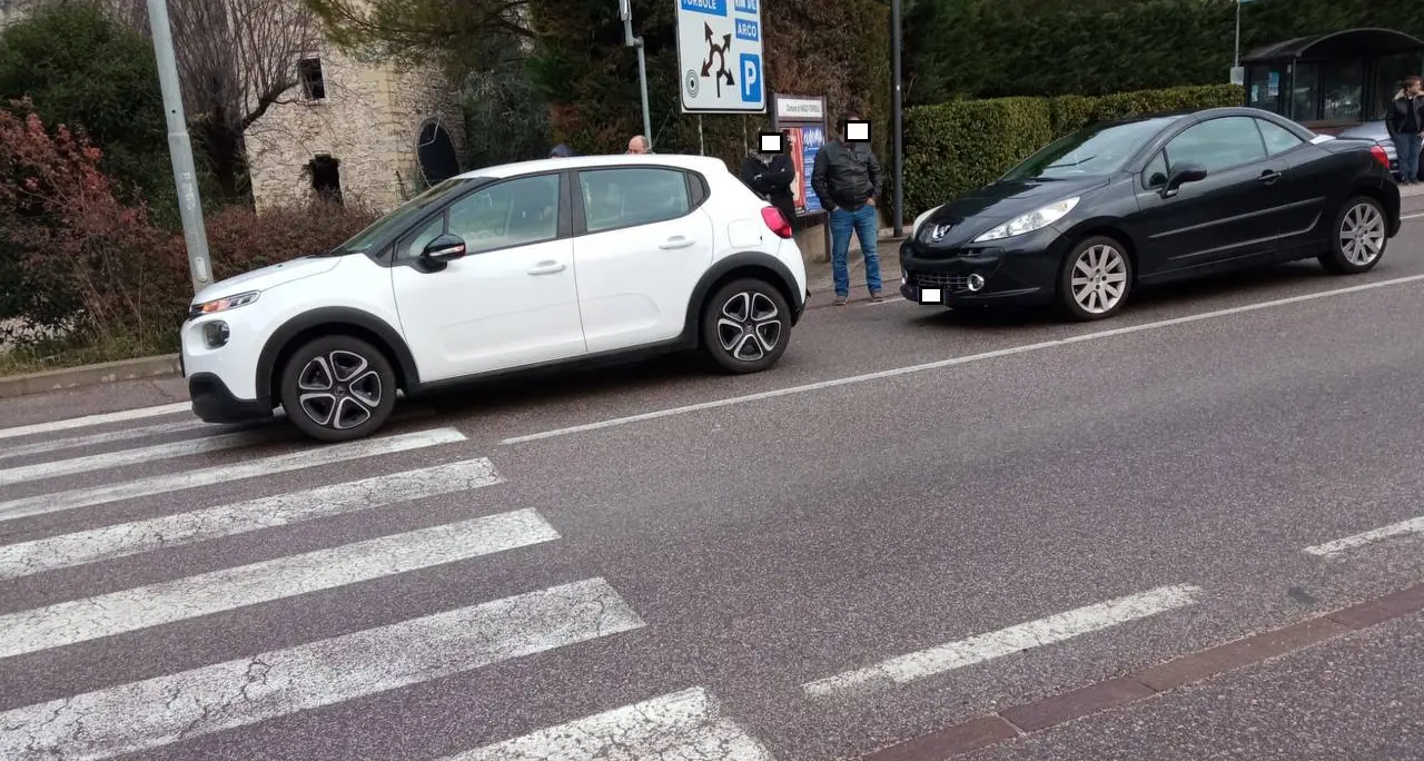 A Nago è stata investita una donna mentre attraversava le strisce pedonali