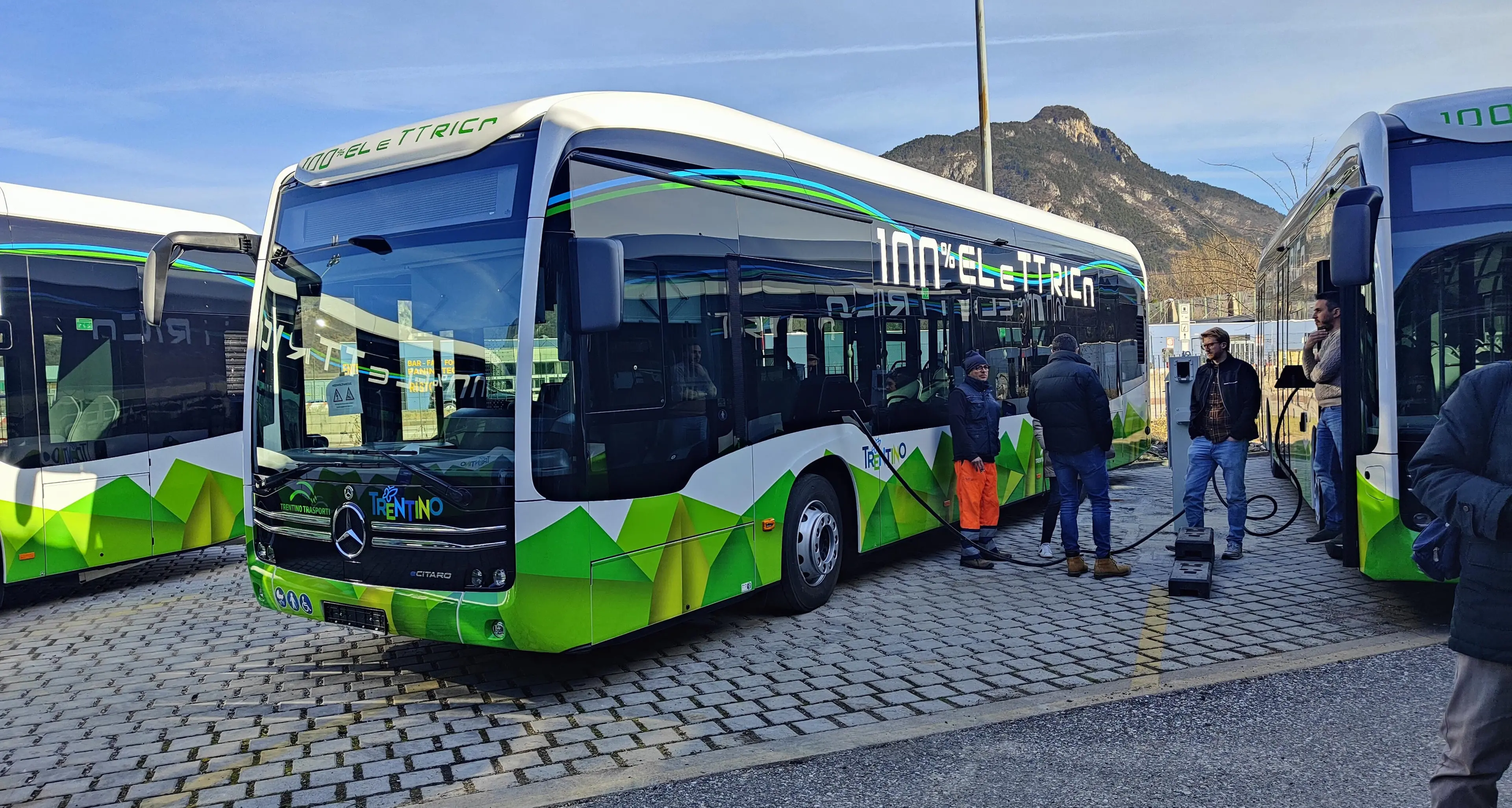 Bus elettrici, primi test in via Innsbruck: ad inizio giugno saranno messi in strada