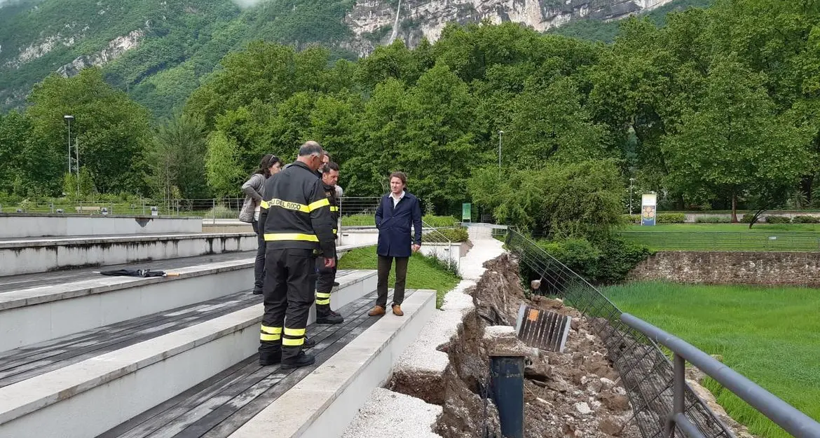 Palazzo delle Albere, sopralluogo per il crollo di parte del perimetro sud del fossato
