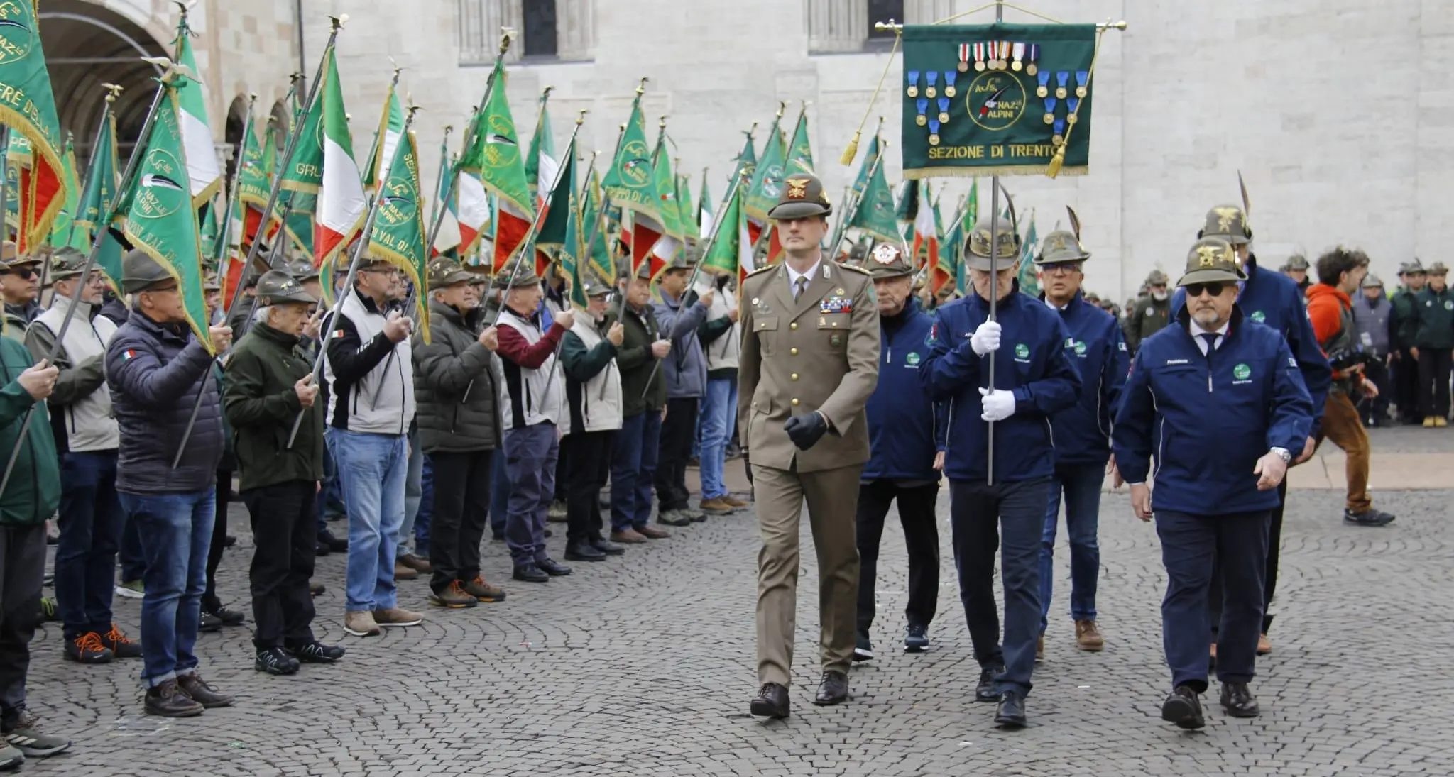 Il presidente degli alpini trentini: “Torni il servizio militare obbligatorio”
