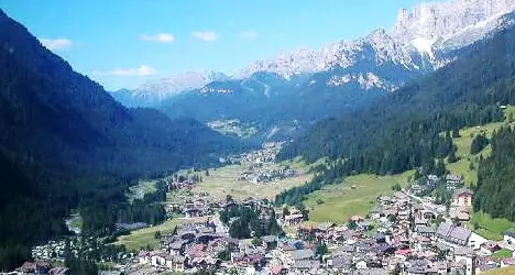 Fassa, casa a chi decide di restare: l’idea degli studenti di Economia