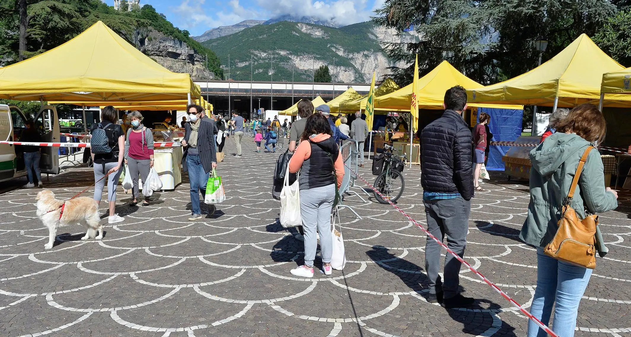 Confermato il «mercato contadino» di piazza Dante a Trento per tutto il 2022: ecco i numeri