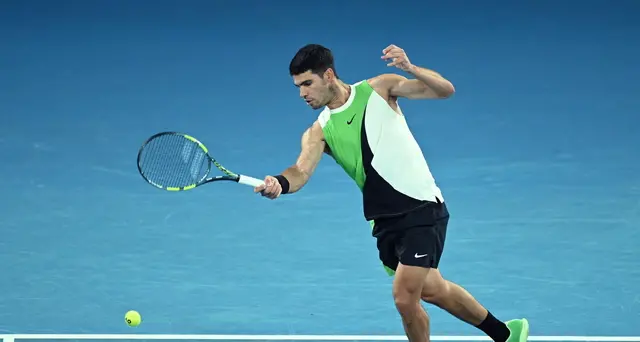 Australian Open: parte bene Alcaraz, battuto Walton in tre set