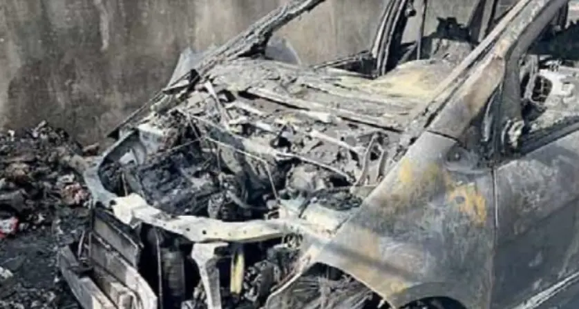 L'ombra del dolo sulle auto in fiamme, il proprietario della Mercedes: “Minacciato dagli spacciatori del parco”