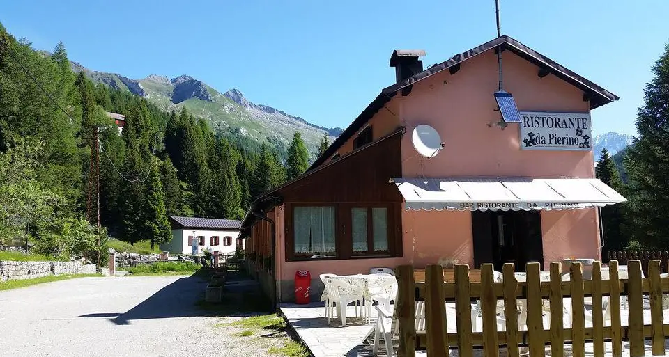 Val Daone, addio al ristorante Da Pierino, chiuso definitivamente: è la fine di un’epopea