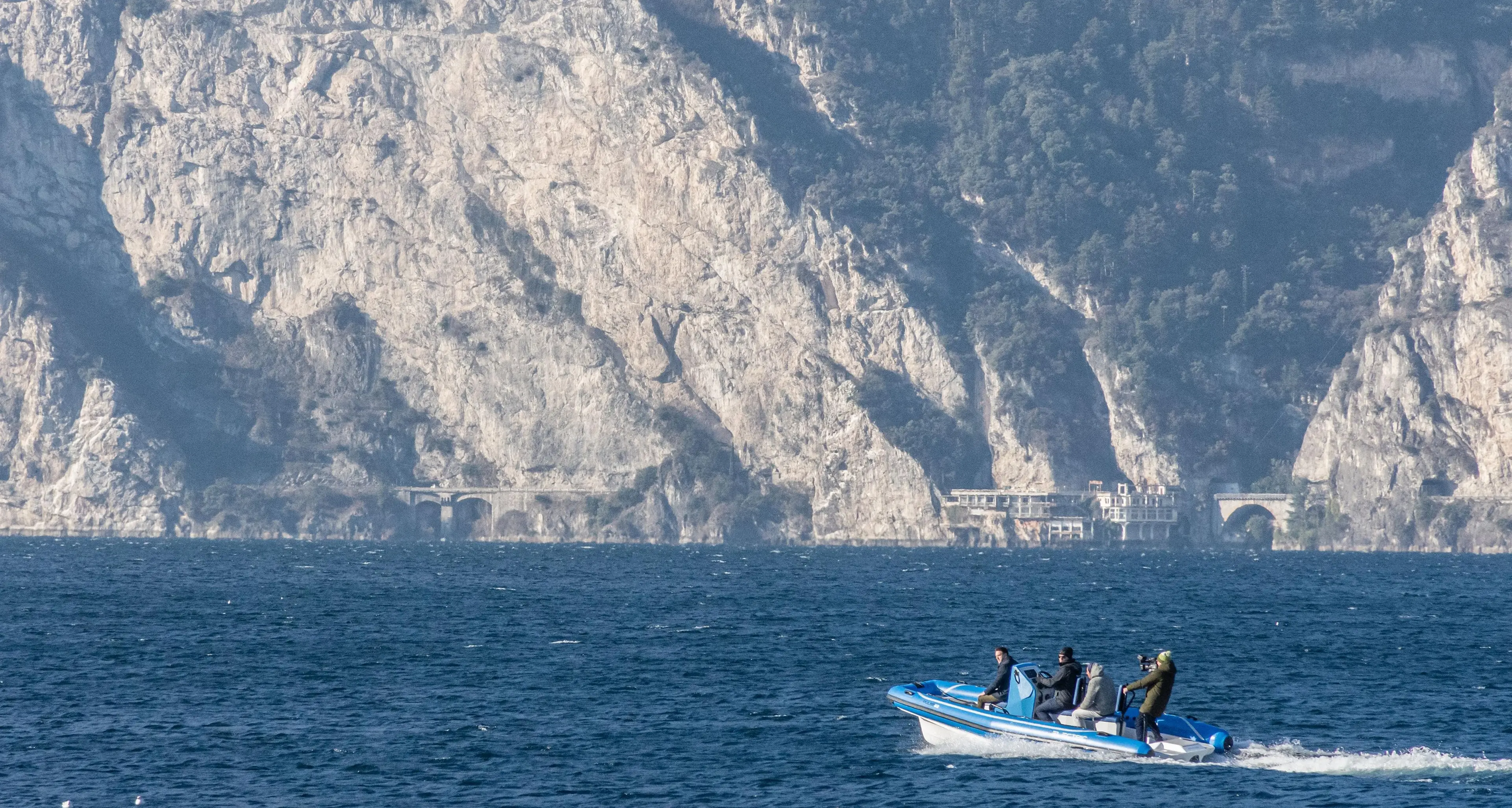 Nasce il primo gommone elettrico per navigare le acque del Garda in maniera sostenibile
