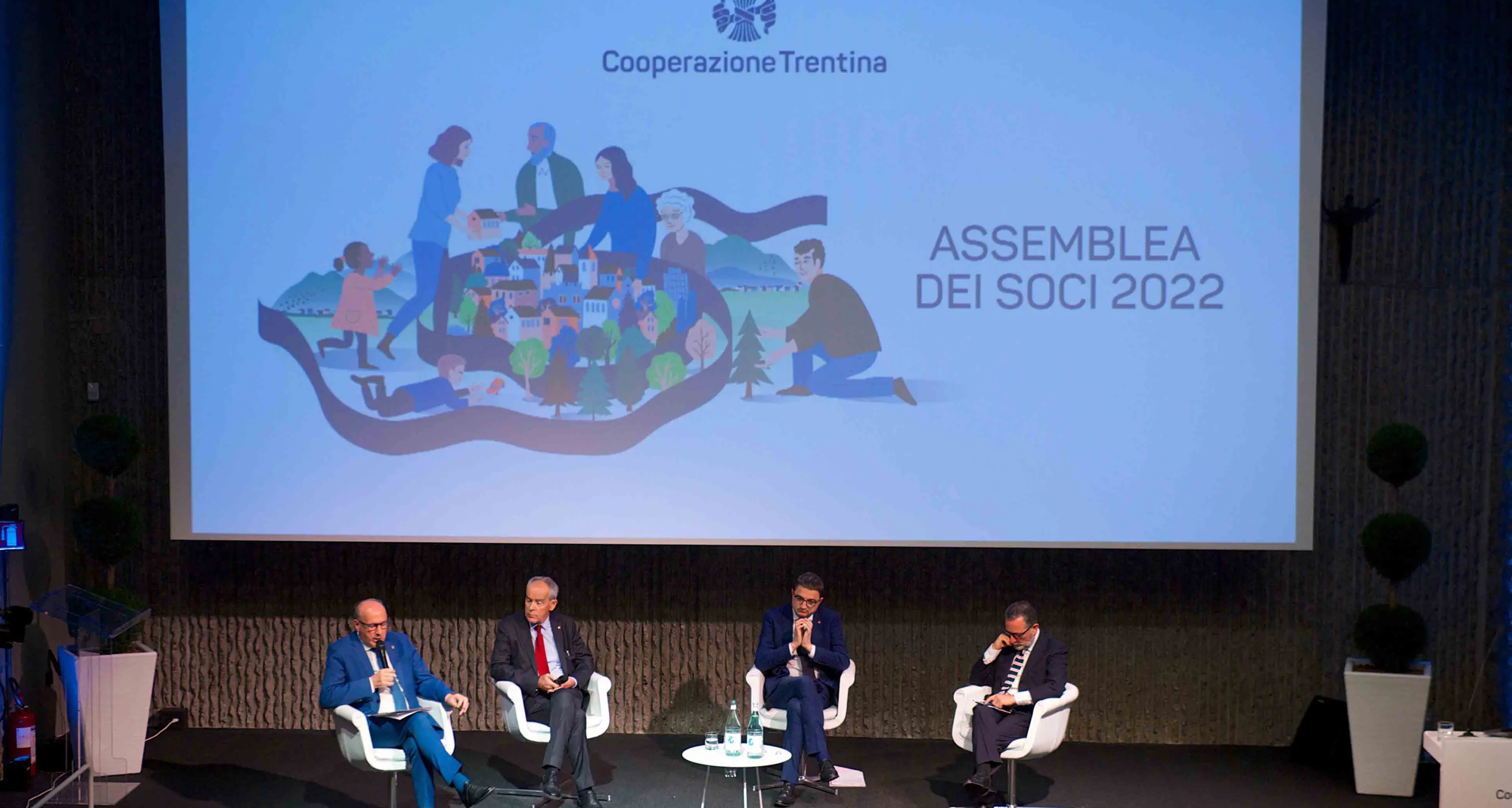 Cooperazione trentina, la crisi mondiale e un \"nuovo modello\" di società