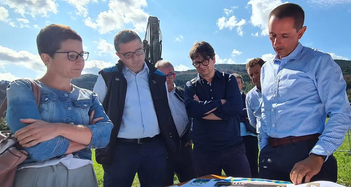 Tesero, avviati i lavori per lo stadio del fondo: riqualificazione complessiva da 18,6 milioni di euro