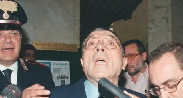 Falcone: pioggia di critiche su Fb a ex giudice Carnevale