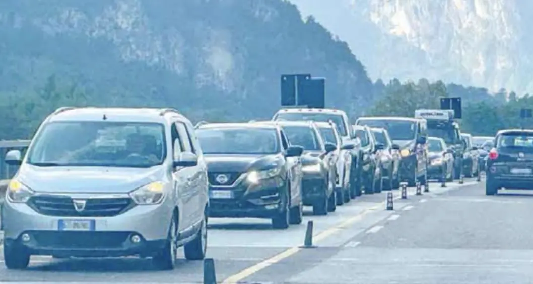 Superstrada della Valsugana, i cantieri non finiscono mai: intasamenti all’ordine del giorno