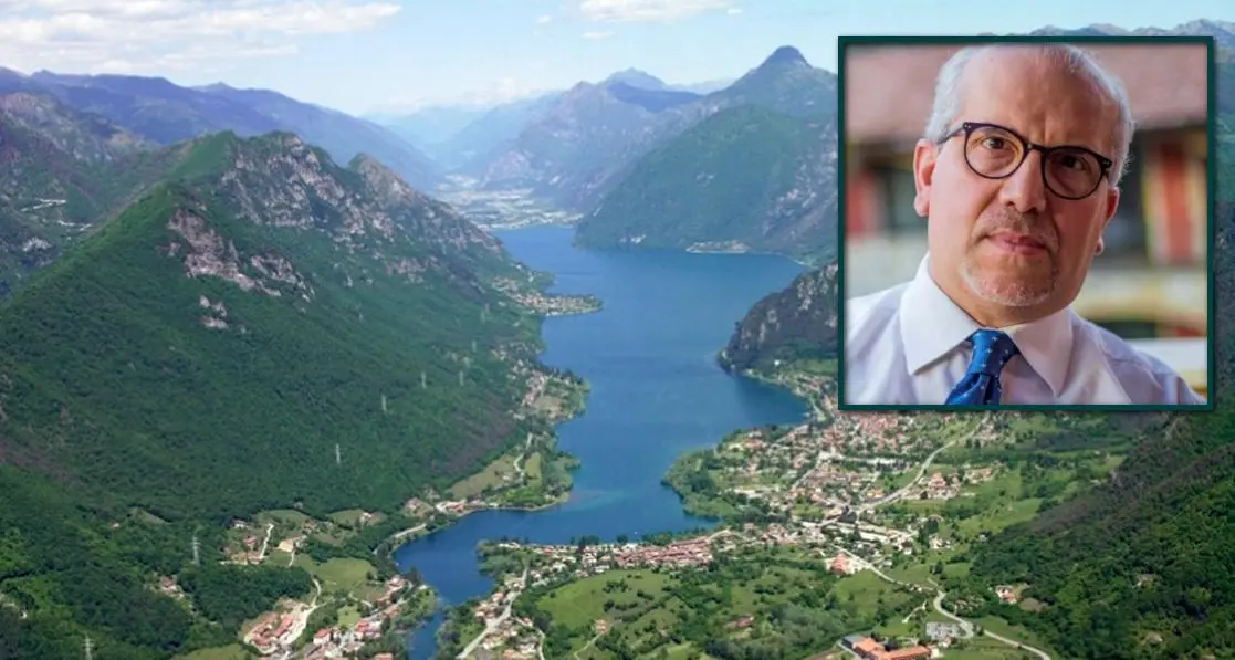 L’acqua del lago d’Idro risucchiata dalle campagne lombarde: ogni giorno 10 centimetri in meno