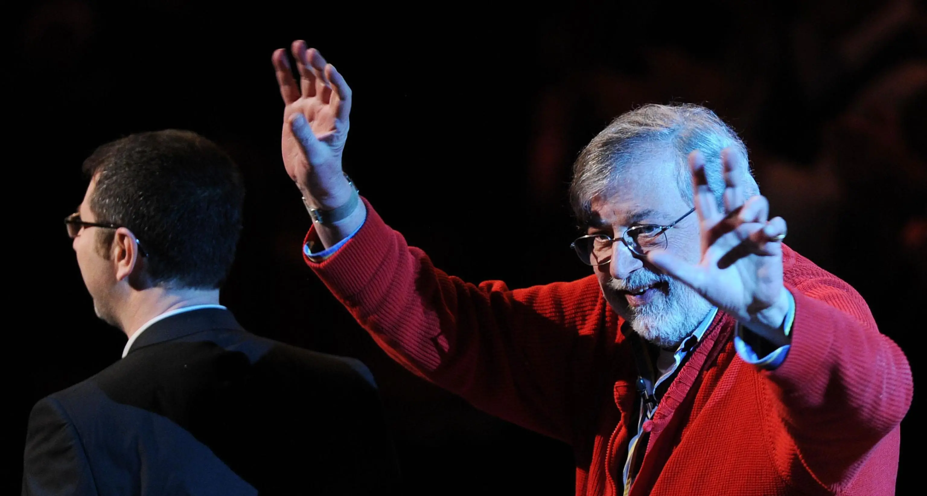 Addio a Francesco Guccini, le immagini di una leggenda della musica italiana