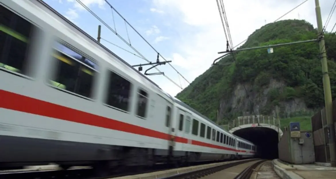 Ferrovia verso il Garda, Gottardi: “Ottime premesse, adesso si arrivi alla progettazione”