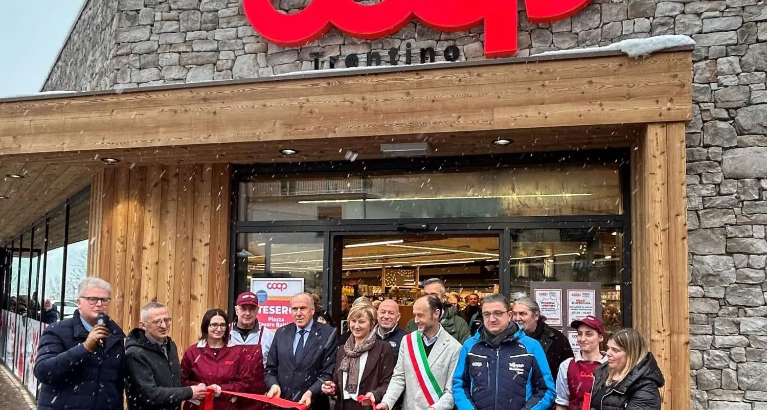 Coop Trentino apre a Tesero, un investimento per la comunità