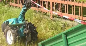 Castelnuovo, gravissimo un anziano travolto dal motocoltivatore, rischia di perdere le gambe
