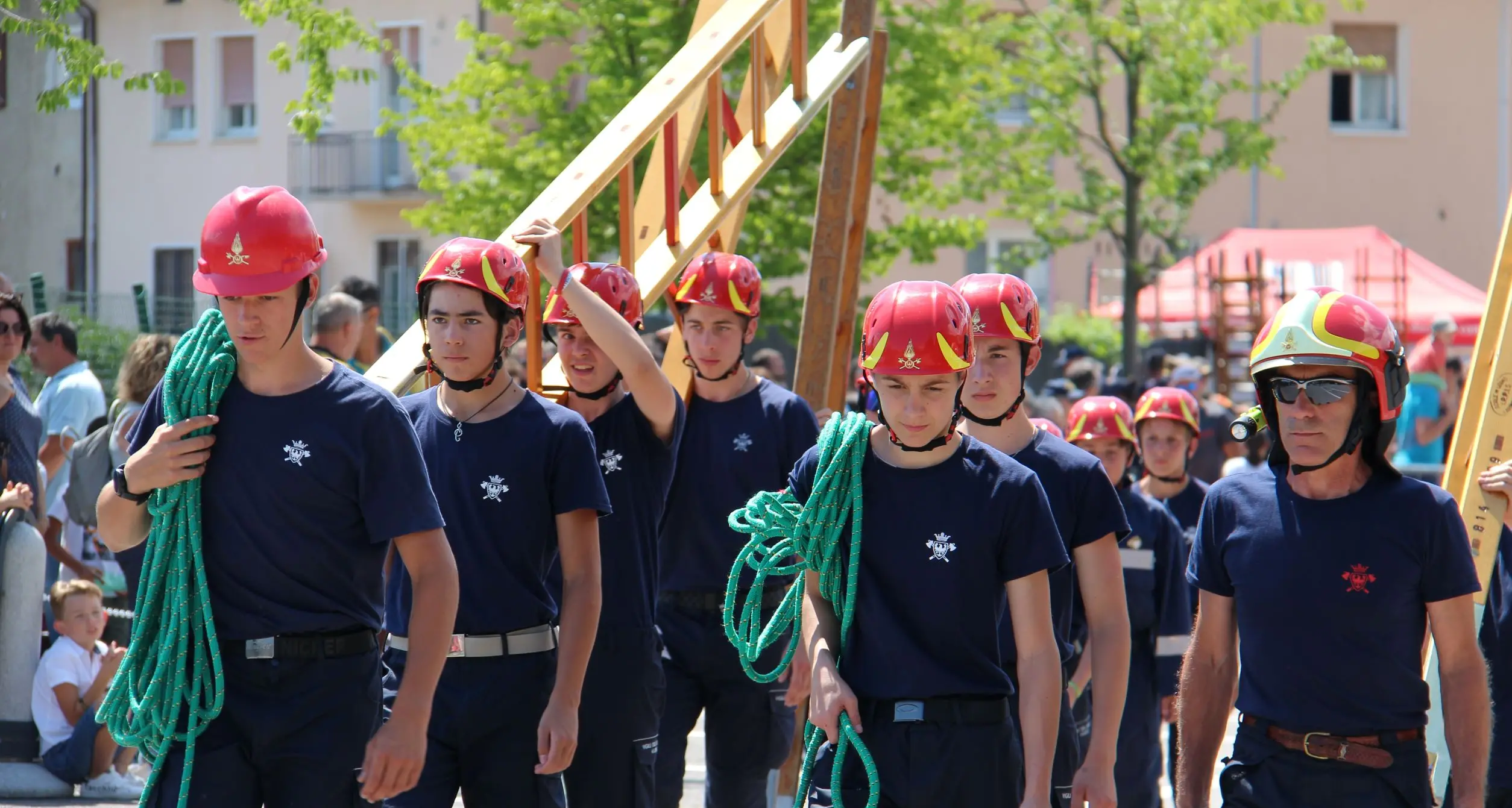 Concluso il campeggio degli allievi pompieri: un successo, con le dieci manovre finali – LE FOTO