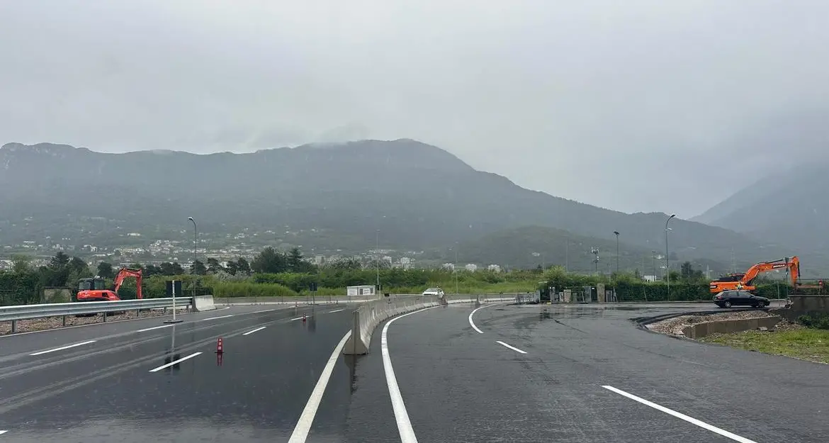 Tangenziale a Ravina, domani apre il bypass in direzione sud, e chiude il ponte in entrambi i sensi