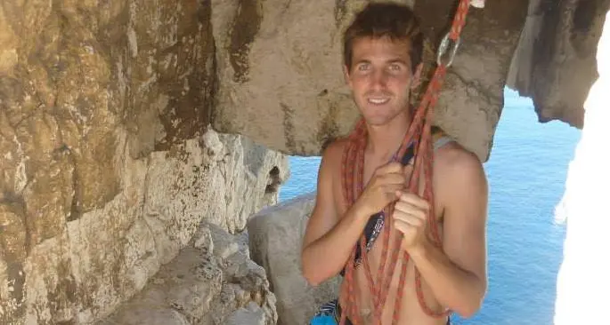 Morto sotto una valanga in Alto Adige, parlano i soccorritori: “Lassù c’era un vento molto forte”