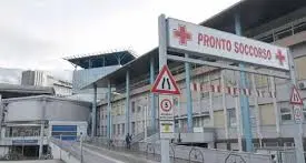 Morsa da un cane tra Aldeno e Romagnano mentre passeggia, 34enne al Santa Chiara