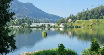 Siccità mai vista e al lago delle Piazze spunta un'isolotto: prelievi vietati perché sotto la quota ottimale