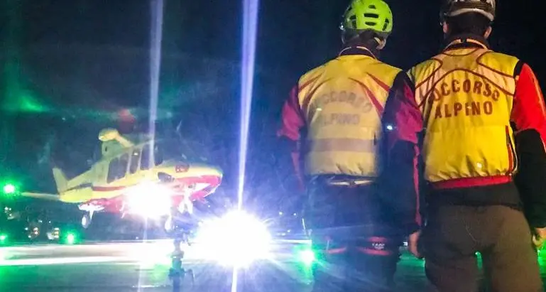 Alpinisti sorpresi dal buio, salvati in piena notte dagli angeli del soccorso