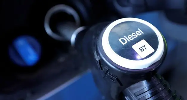 Nonostante i tagli, il caro diesel rimane: imprese e trasporti sotto pressione